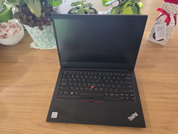 LENOVO E14 ThinkPad Type 20RA laptop | i5-10110U | 16GB RAM | 128GB M.2 SSD | Win 11 | PF2JE9M8