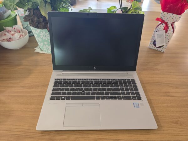 HP EliteBook 850 G5 laptop i7-8650U 8GB RAM 128GB M.2 SSD Win 11 5CG8094F78