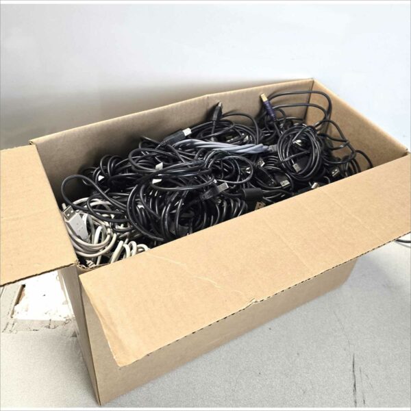 Pallet of Mixed Computer Cables - Power, USB, VGA, DVI, DisplayPort - New & Used