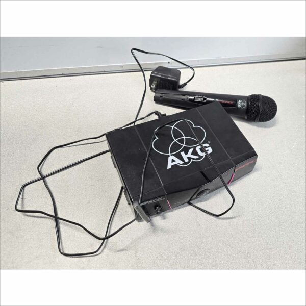 AKG Acoustics WMS40 Pro Wireless Mic System – SR40/SR40S Receiver + HT40 Pro Mic + PSU – 734.600 MHz