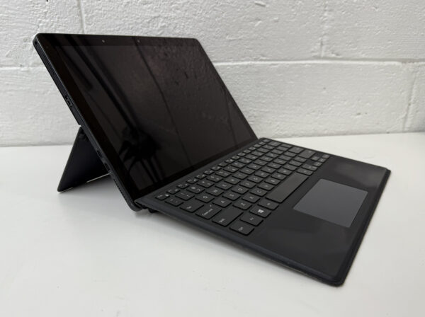 Dell Latitude 5290 2-in-1 | i7-8650U | 16GB RAM | No Storage | FHD Touch | W/ Keyboard | No SSD