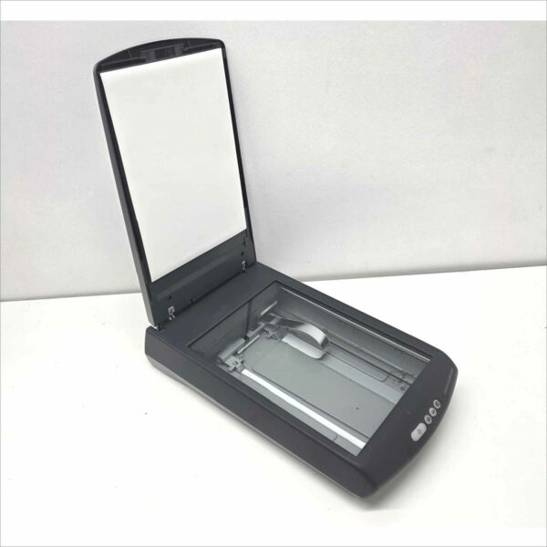 Epson Perfection V2400 Photo Flatbed Scanner J111A