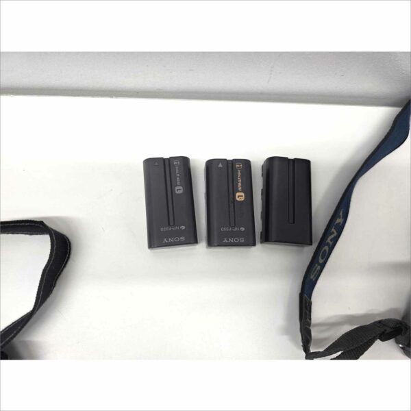 Lot 7 Digital Cameras Kodak Samsung Sony Nikon Coolpix L105/L320 CX6330 S630 E3200 MVC-FD83