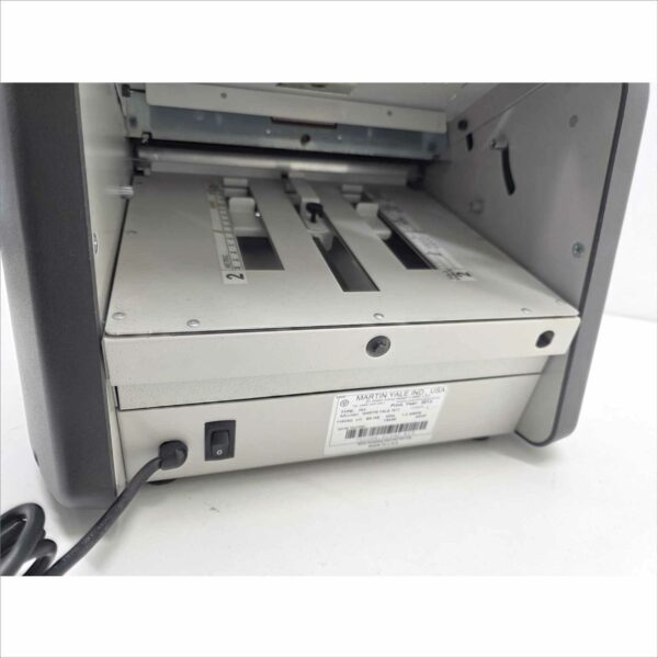 Martin Yale Industries Model 1611 Office Paper Folder