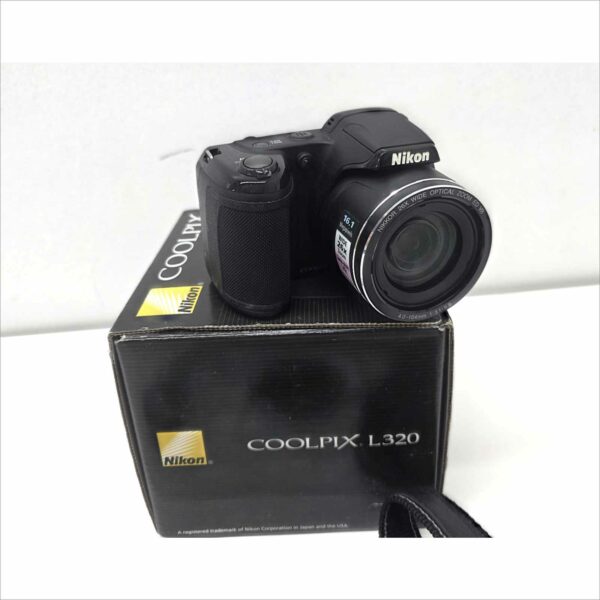 Nikon Coolpix L320 Digital Camera 26x Optical Zoom 16.1MP - Work Great
