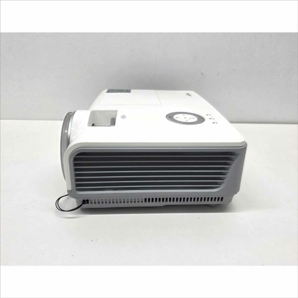 Vivitek D859 XGA 4700 Lumens DLP Projector – 2778 Lamp Hours