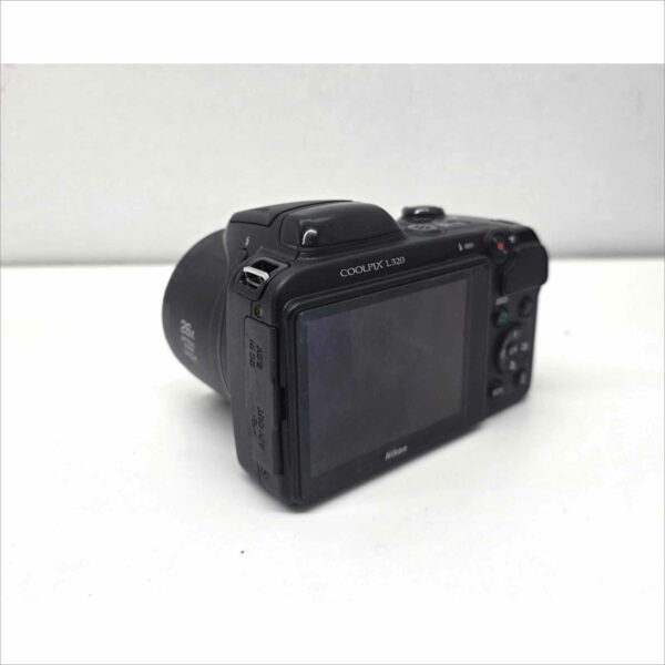 Nikon Coolpix L320 Digital Camera 26x Optical Zoom 16.1MP - Work Great