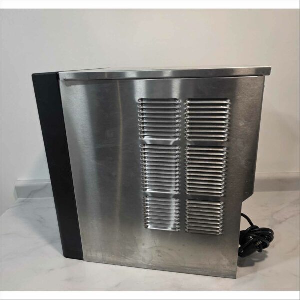 Follett 15CI100A Ice and Water Dispenser 115V 4.5A R134A – 2022 – Tested Working (Missing Drip Tray Assembly)