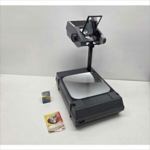 3M 2000AG Overhead Projector with 2x New Lamps – Crack Taped as Pictured