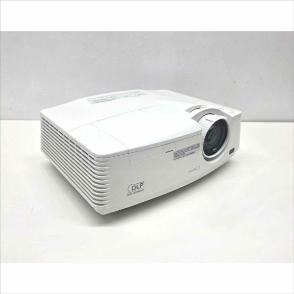 Mitsubishi XD600U 4500 Lumens XGA DLP Projector with Standard Lens – 3122 Lamp Hours
