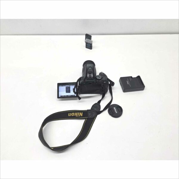 Nikon D5300 Digital Camera 24.2MP WiFi GPS FHD W/ Nikon AF-P DX NIKKOR 18-55mm f/3.5-5.6G - Work Great