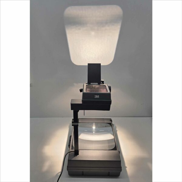 3M 2000AG Overhead Projector with 2x New Lamps – Crack Taped as Pictured