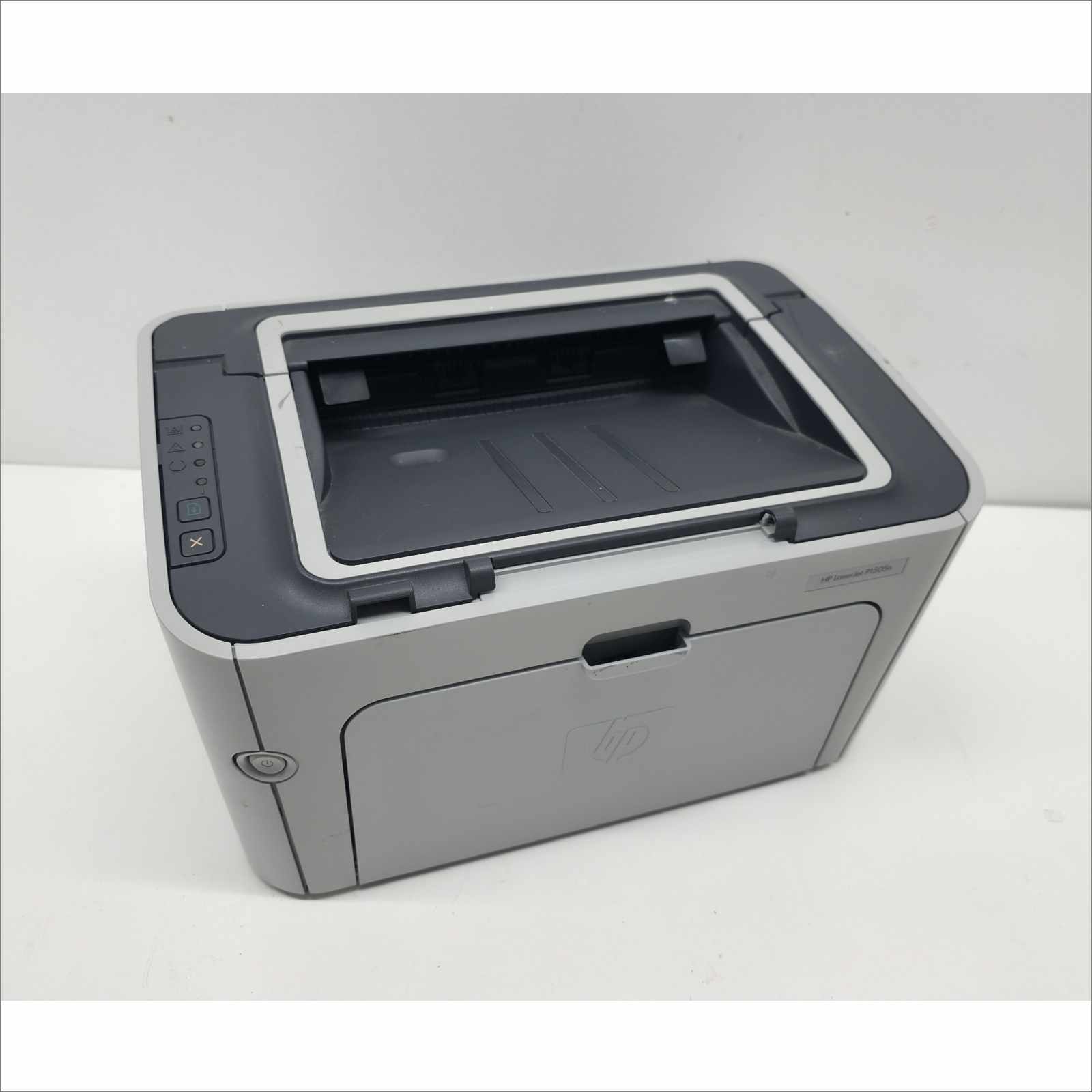 This HP LaserJet P1505n Workgroup Compact Monochrome Laser Printer (PN# CB413A) is guaranteed to be in good working and physical condition with normal cosmetic wear from prior use. It was tested with the following notes from our testing technician: Printer powered on successfully. Network and USB connections tested – data transfer verified. Print function verified (print quality as pictured). Page Count (PGC#): Not specified. Features & Specs: Model: HP LaserJet P1505n Product Number (PN#): CB413A Serial Number: VND3C40601 Printing Technology: Monochrome Laser Print Speed: Up to 24 ppm Resolution: 600 × 600 dpi (HP FastRes 1200) Processor: 266 MHz Memory: 2 MB Connectivity: USB 2.0, Ethernet Paper Input Capacity: 250 sheets Output Tray Capacity: 125 sheets Duty Cycle: Up to 8,000 pages/month Dimensions (W × H × D): 14.6″ × 9.6″ × 9.5″ Weight: 13 lbs Includes: 1x HP LaserJet P1505n Workgroup Compact Monochrome Laser Printer Does Not Include: Toner cartridge Power cable or USB cable Any other accessories not listed or pictured above Shipping Data: Unit dimensions (W × H × D): 14.6″ × 9.6″ × 9.5″ Unit weight: 13 lbs Shipping dimensions (W × H × D): 20.6″ × 15.6″ × 15.5″ Estimated shipping weight: 15 lbs ⚠️ Condition Note: Tested and functional. Toner and cables not included. ⚠️ Shipping Note: Toner cartridges are not shipped due to leakage and spill risks during transit. Buyers should install their own toner upon setup.