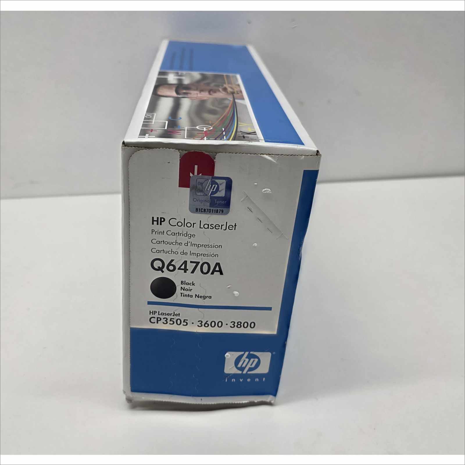 New OEM HP Color LaserJet Black Print Cartridge Q6470A for HP LaserJet CP3505 / 3600 / 3800 Series – Sealed OEM Packaging