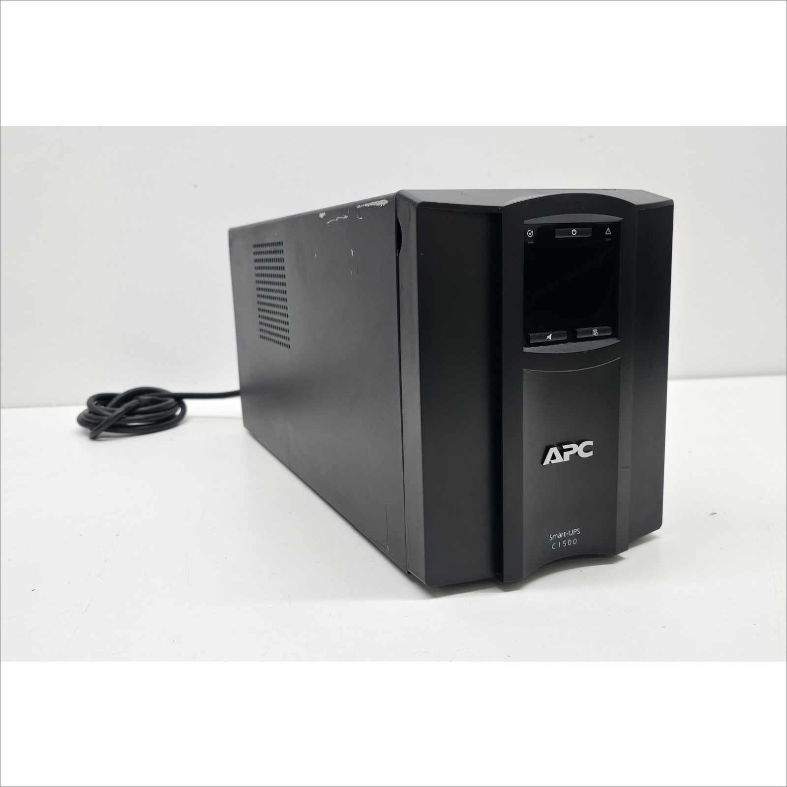 APC Smart-UPS C1500 SMC1500 Tower UPS – Includes All Battery Wiring & Padding (No Batteries) – Tested Working