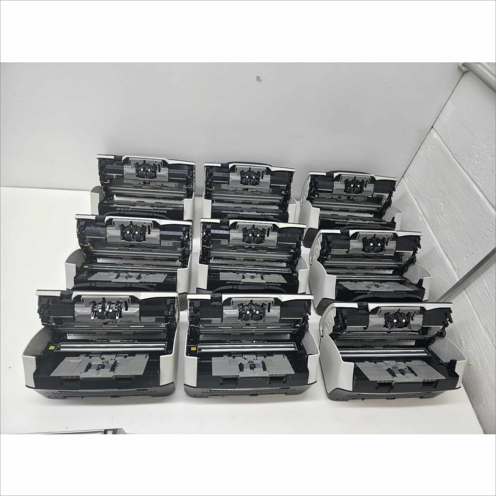 Pallet of 21x Fujitsu Document Scanners – fi-7160 / fi-7260 / fi-6130Z / ScanSnap Series – Low Count, Tested, Good Condition