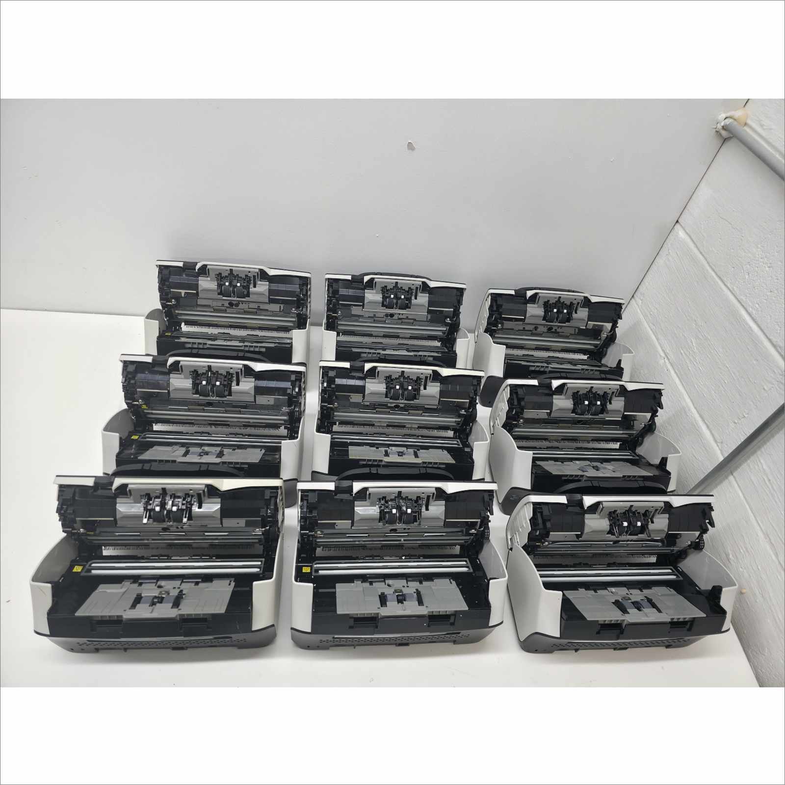 Pallet of 21x Fujitsu Document Scanners – fi-7160 / fi-7260 / fi-6130Z / ScanSnap Series – Low Count, Tested, Good Condition