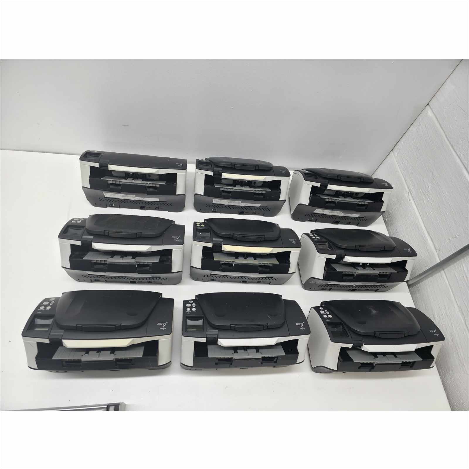 Pallet of 21x Fujitsu Document Scanners – fi-7160 / fi-7260 / fi-6130Z / ScanSnap Series – Low Count, Tested, Good Condition