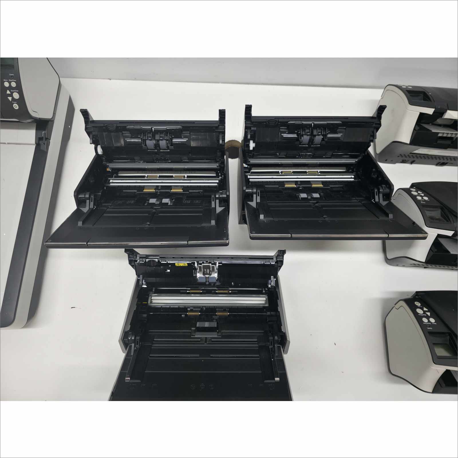Pallet of 21x Fujitsu Document Scanners – fi-7160 / fi-7260 / fi-6130Z / ScanSnap Series – Low Count, Tested, Good Condition