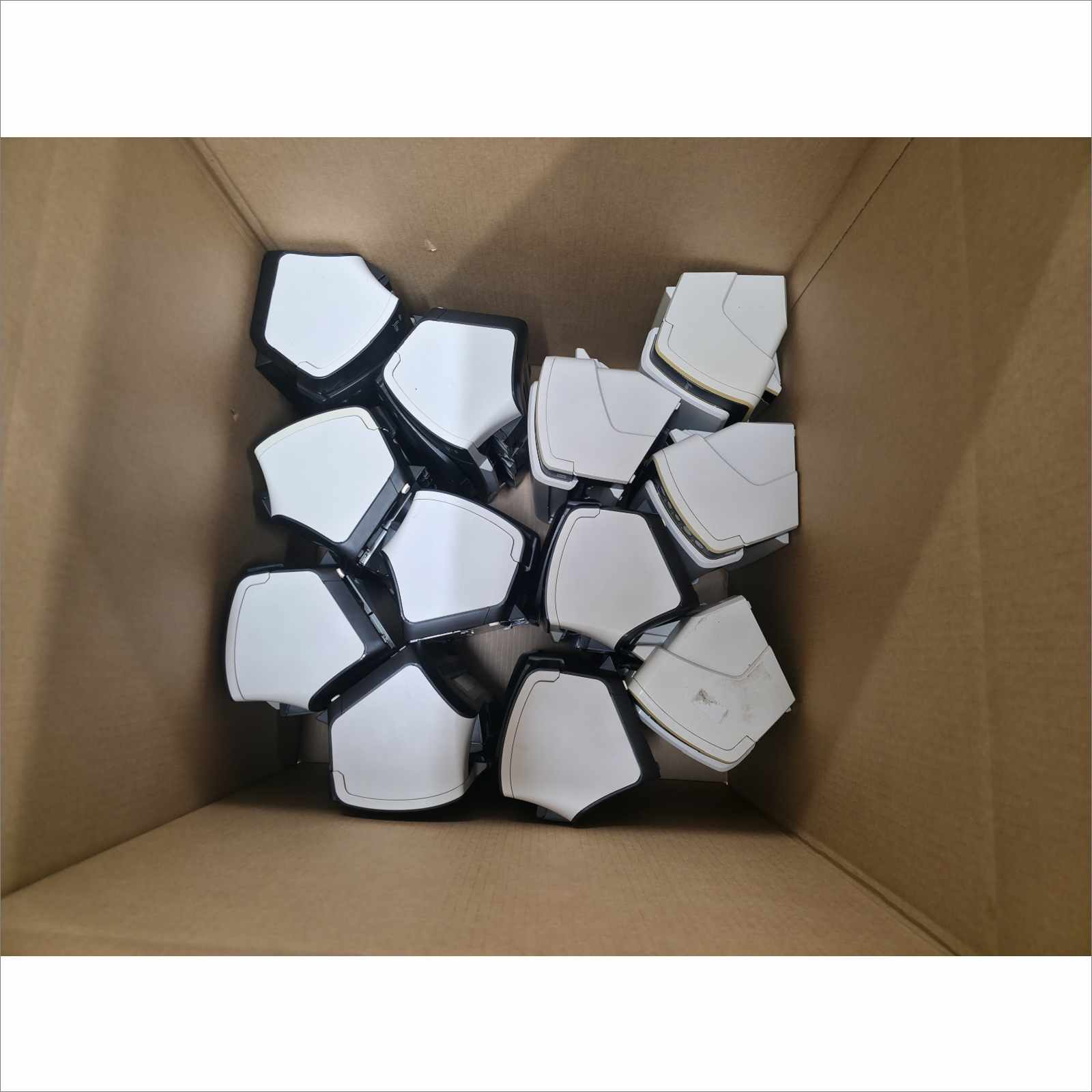 Pallet of 21x Fujitsu Document Scanners – fi-7160 / fi-7260 / fi-6130Z / ScanSnap Series – Low Count, Tested, Good Condition