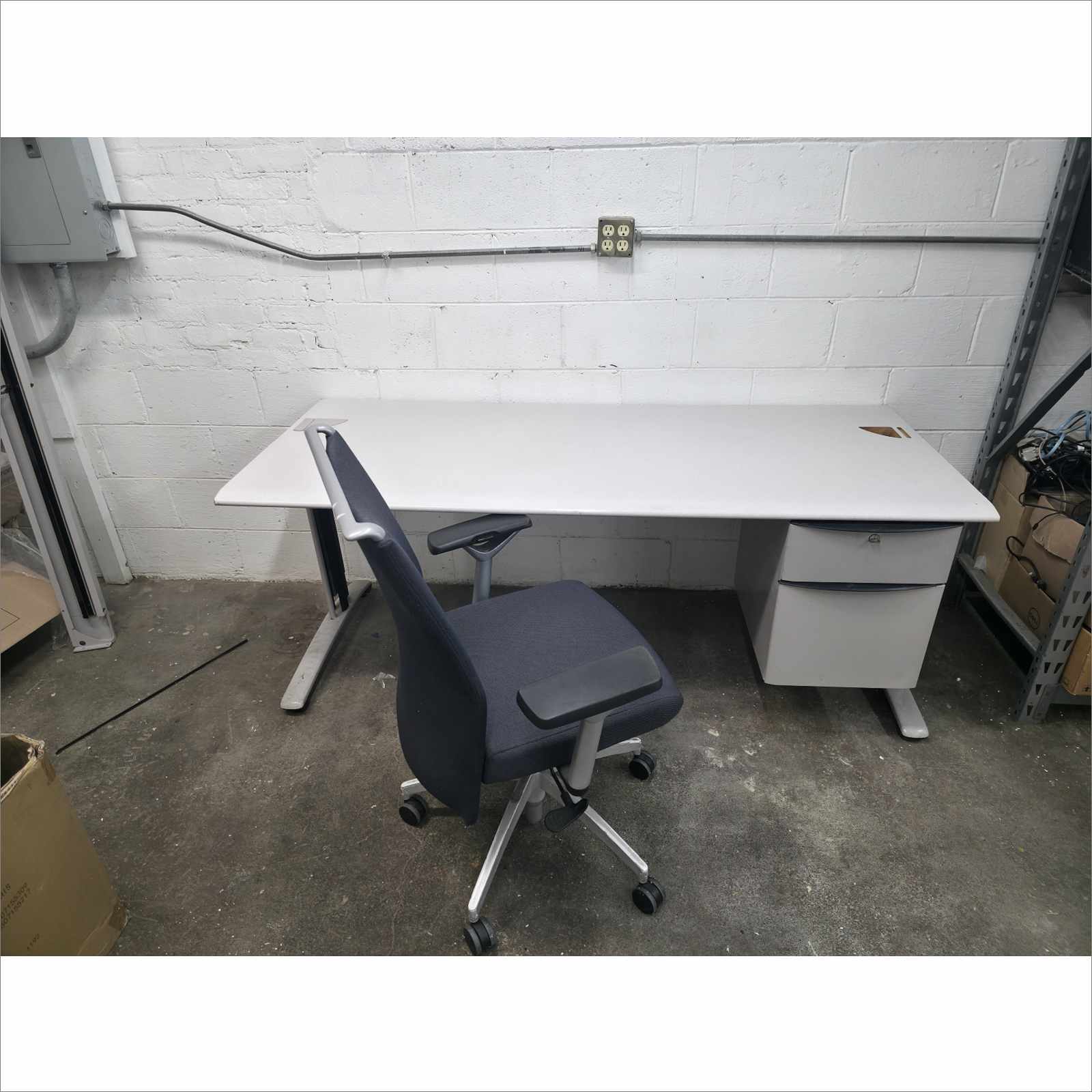 Steelcase Ellipse Desk ADXP3072L6 30x72 w/ Hanging Pedestal & SitOnIt Sona Chair 5723