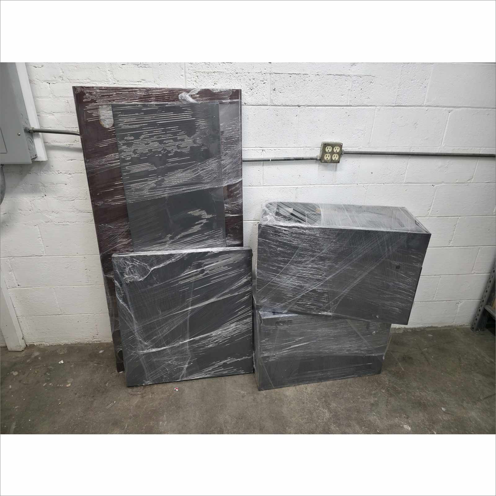 HON 38000 Series Double Pedestal Desk, 60" x 30" x 29.5", Mahogany/Charcoal (38155NS)