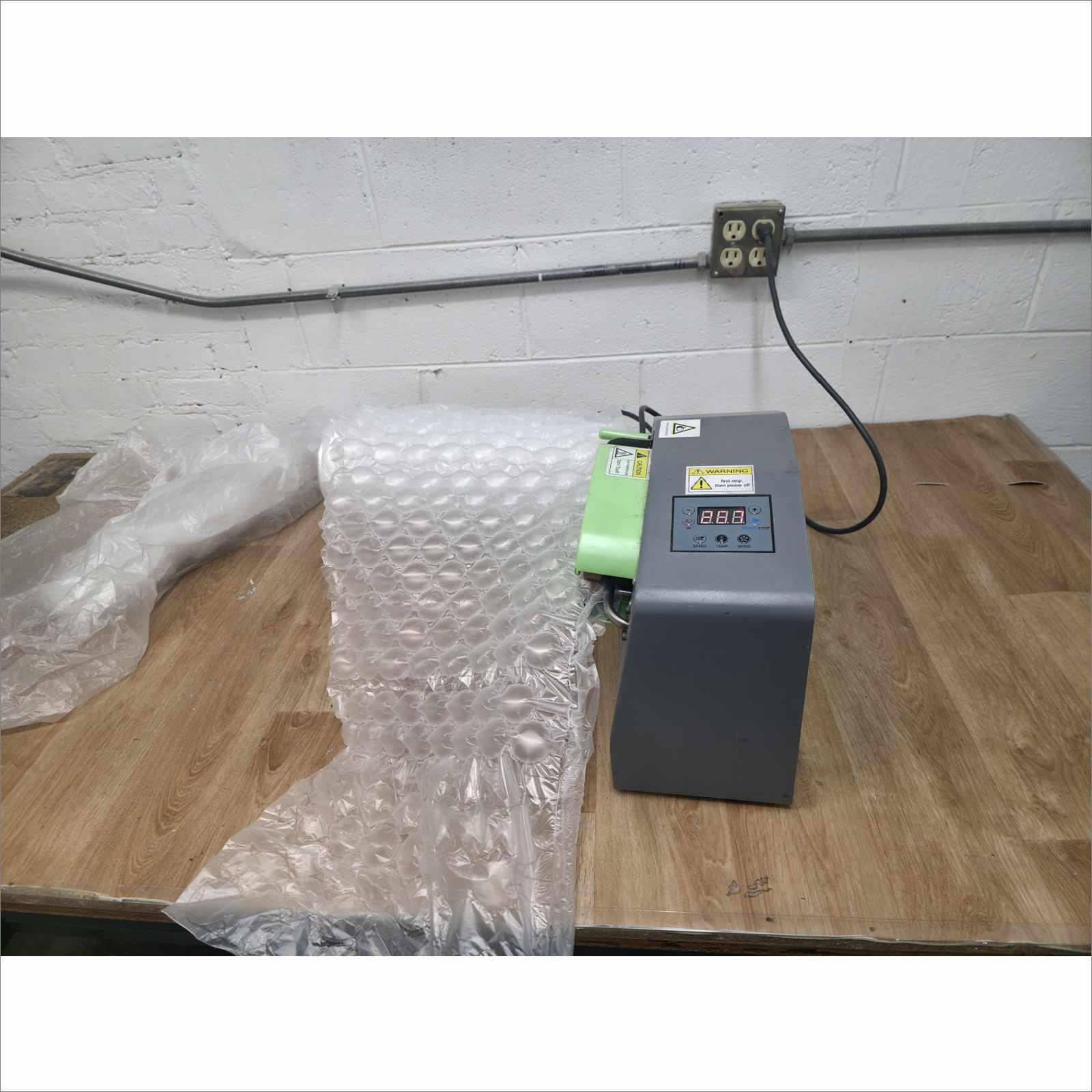 ULINE 72x36 Packing Table w/ Air Cushion Machine & 2 Bubble Wrap Rolls