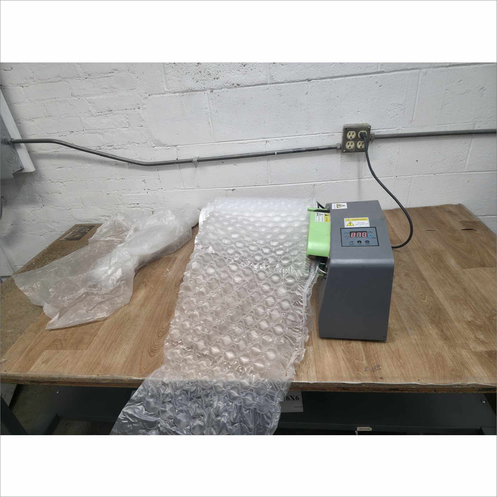 ULINE 72x36 Packing Table w/ Air Cushion Machine & 2 Bubble Wrap Rolls
