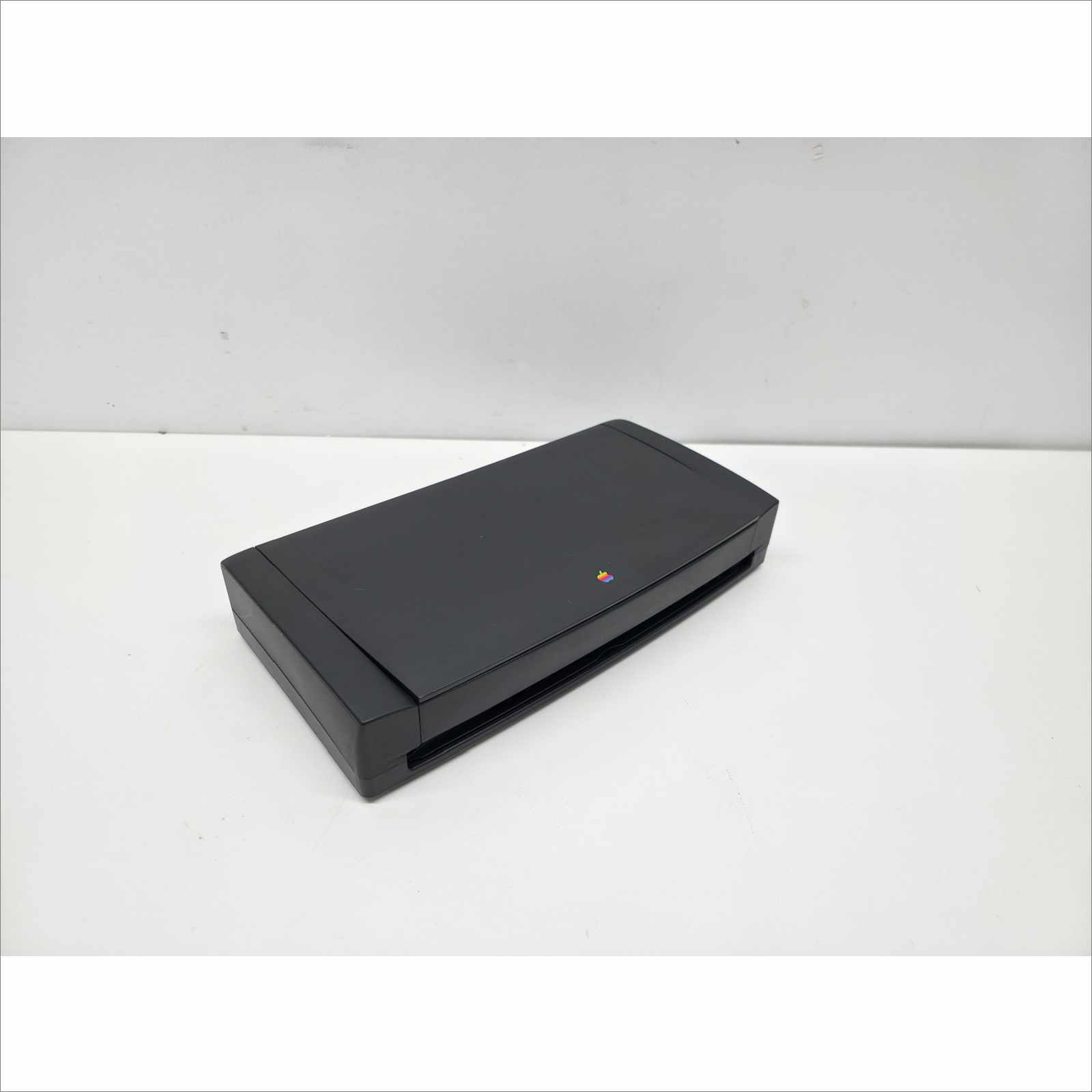 Apple Color StyleWriter 2200 Vintage Inkjet Printer - Power on test only