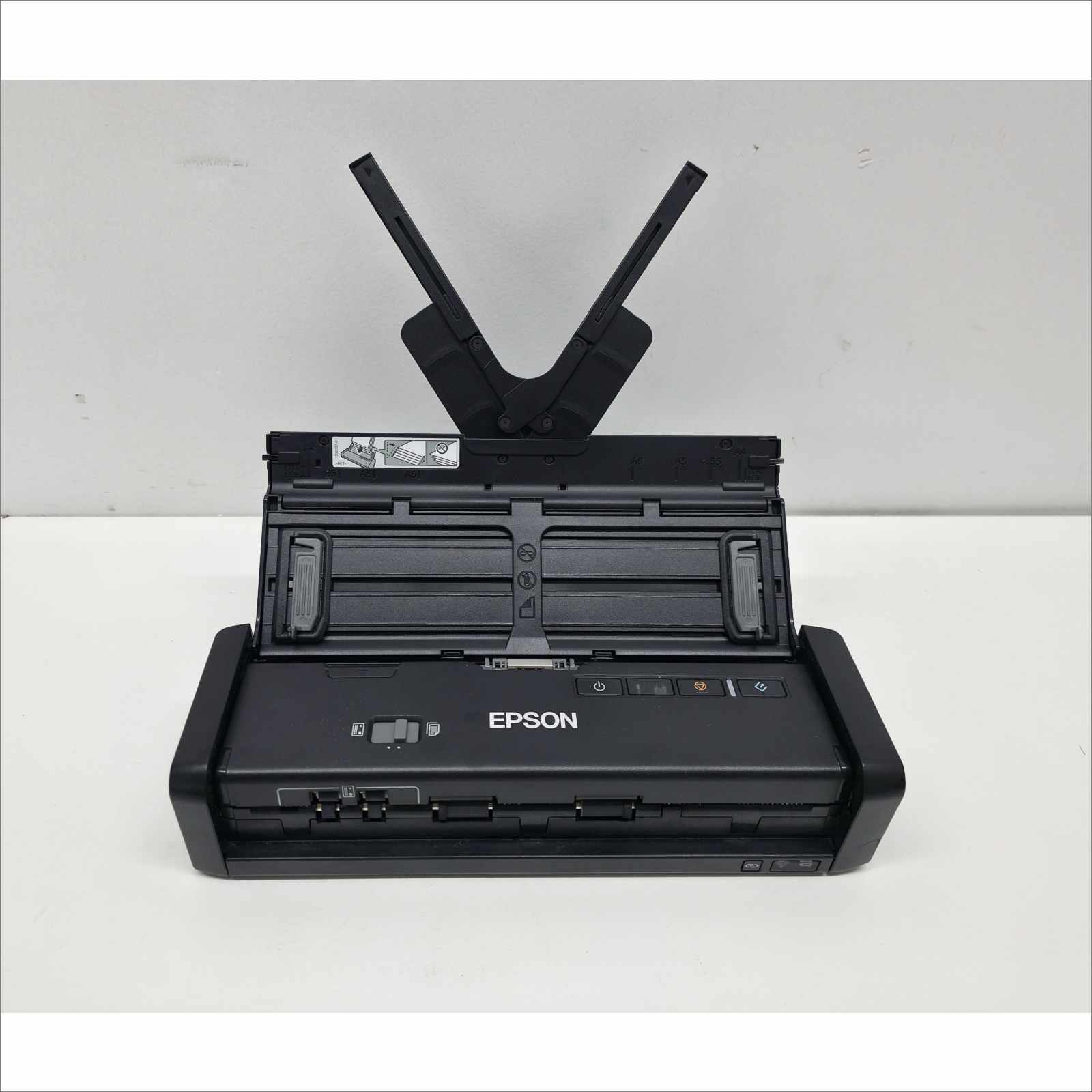 Epson WorkForce ES-300W Wireless Portable Document Scanner J391A X35N012946